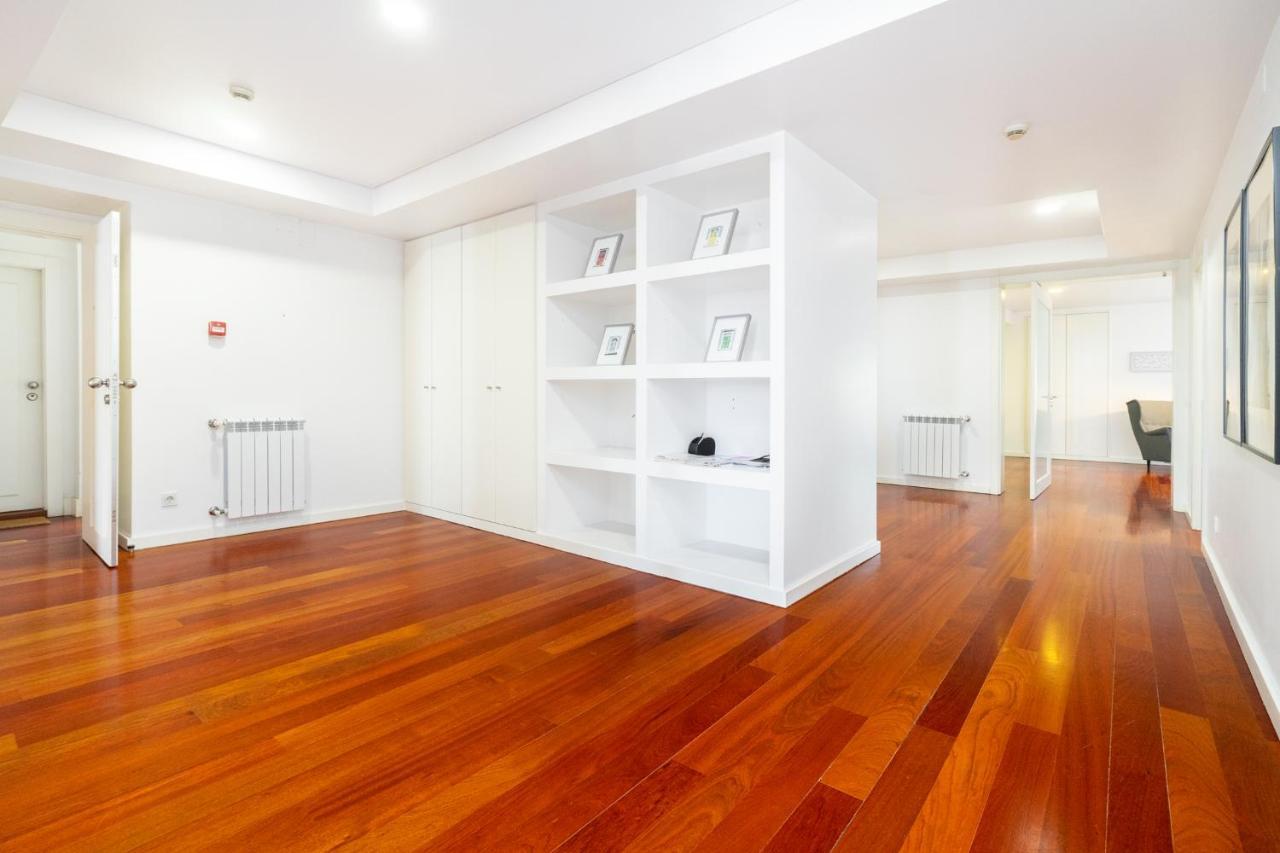 Whome | Luxury Chiado Prime Apartment リスボン エクステリア 写真